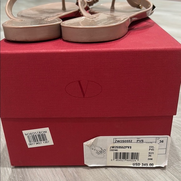 AUTHENTIC Valentino Rockstud Slippers - Picture 9 of 9